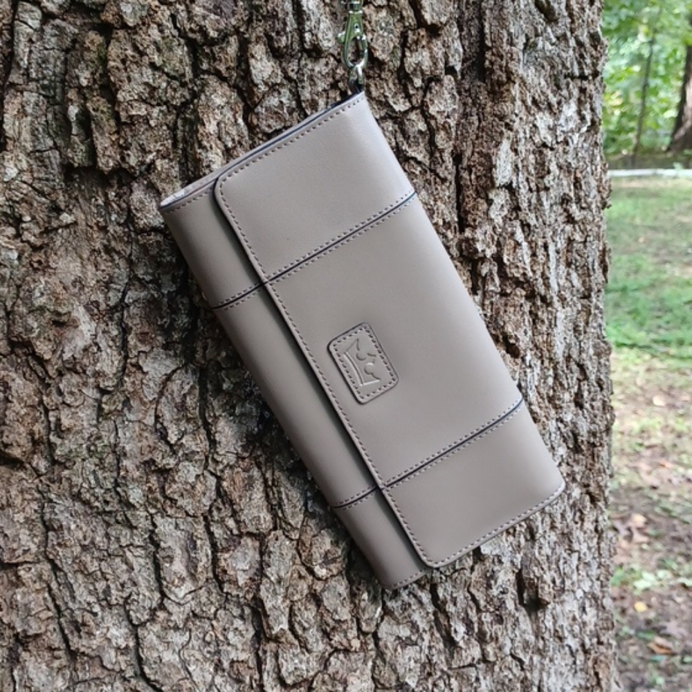 COPY - Baekgaard wristlet. Taupe color.